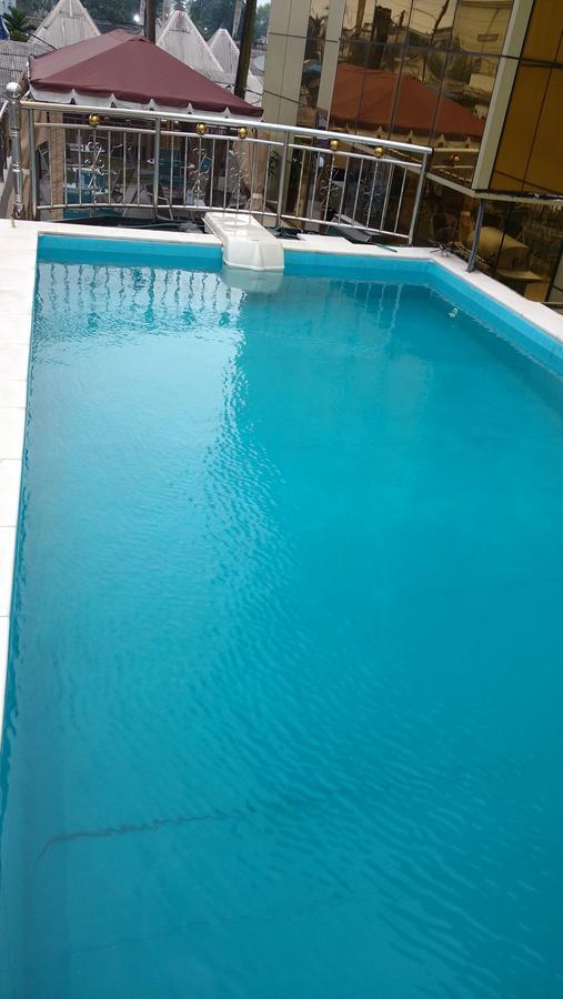 Mbayaville Hotel Douala Luaran gambar