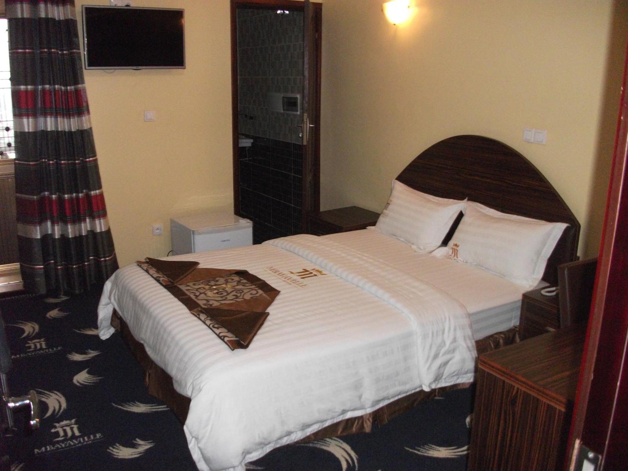 Mbayaville Hotel Douala Luaran gambar